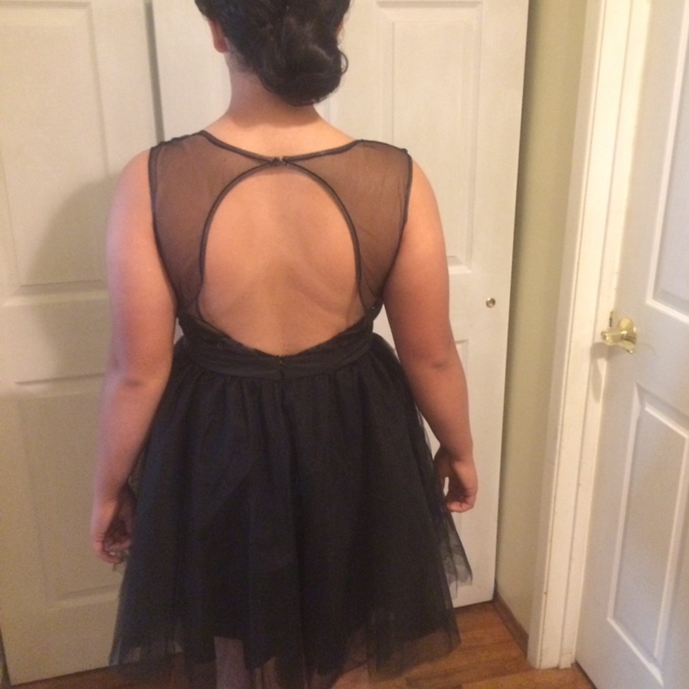 Formal open back dress beaded - Picture 11 of 11